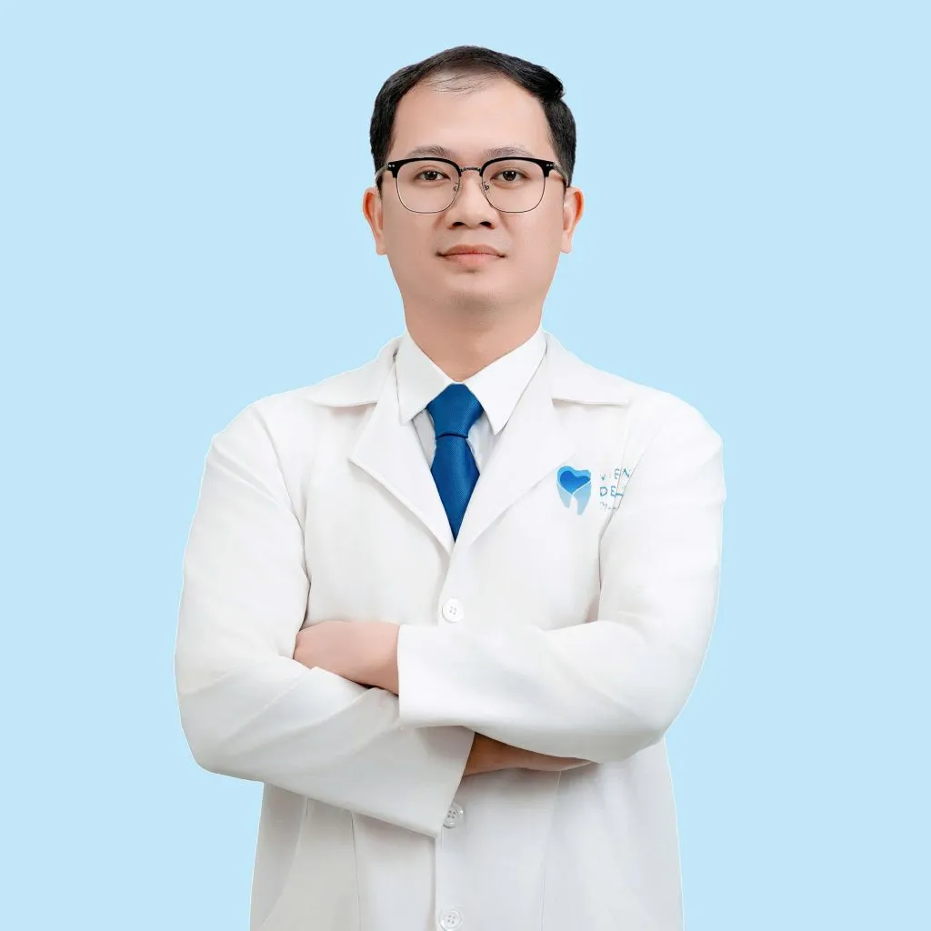Доктор Khổng Văn Quân