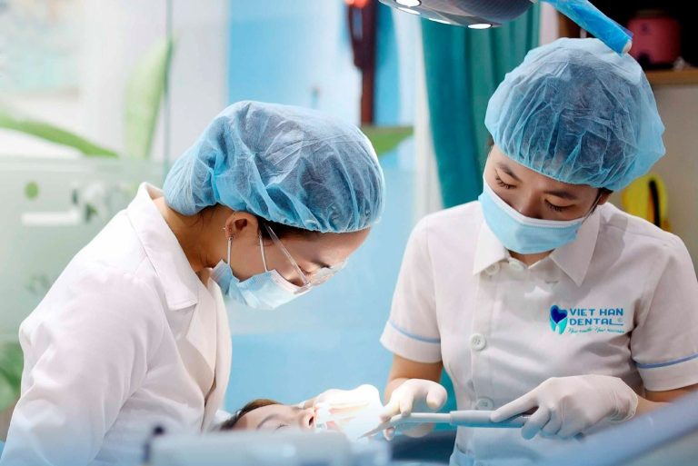 Bao Chi Viet Ve Nha Khoa Viet Han Rang Su Gia Re Tien Mat Tat Mang5 768x513 Final