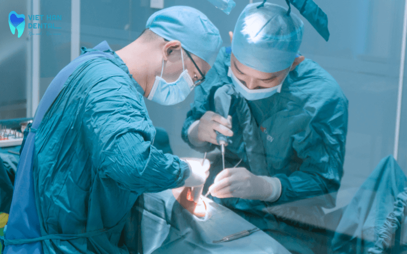 Nha khoa Việt Hàn tuân thủ quy trình vô khuẩn nghiêm ngặt